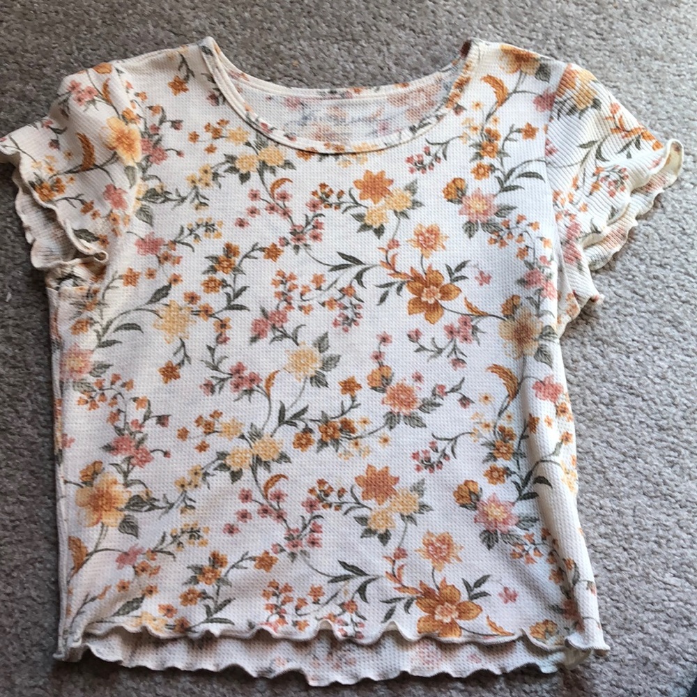 American eagle floral tee